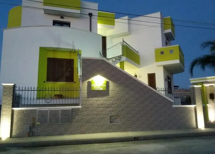 Tesori Del Salento בית הארחה 4*